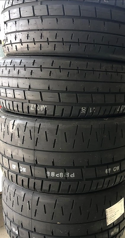 Pirelli Trofeo R (set of 2 or 4 pcs.) for all Exige V6 models