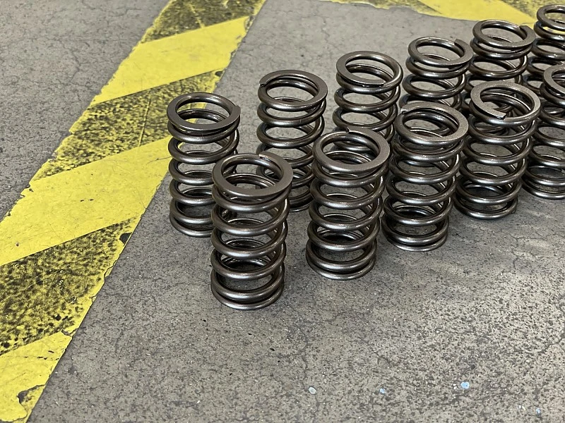 JUBU upgraded Valve springs 2ZR (Set) for all models with 2ZR engine 