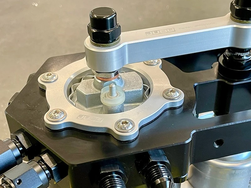 JUBU Kraftstoff Catchtank System inkl. Hochleistungs-Benzinpumpe für alle Lotus-Modelle (Universalteil) 