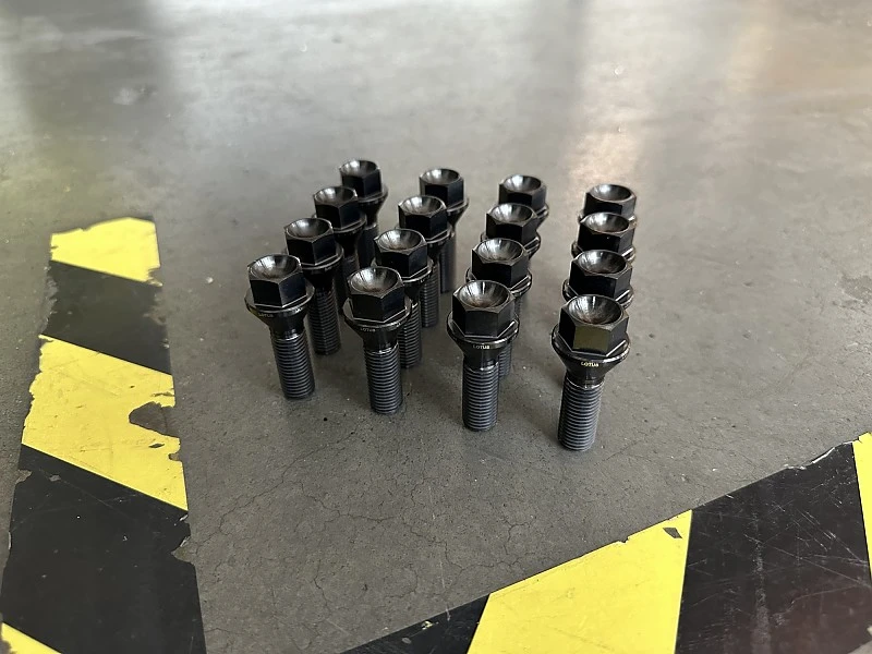 JUBU titanium wheelbolts ultralight  Elise S2/S3, Exige S2 und 211