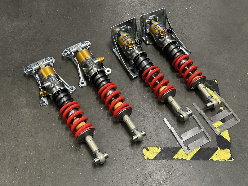 Öhlins TTX dampers Lotus Emira
